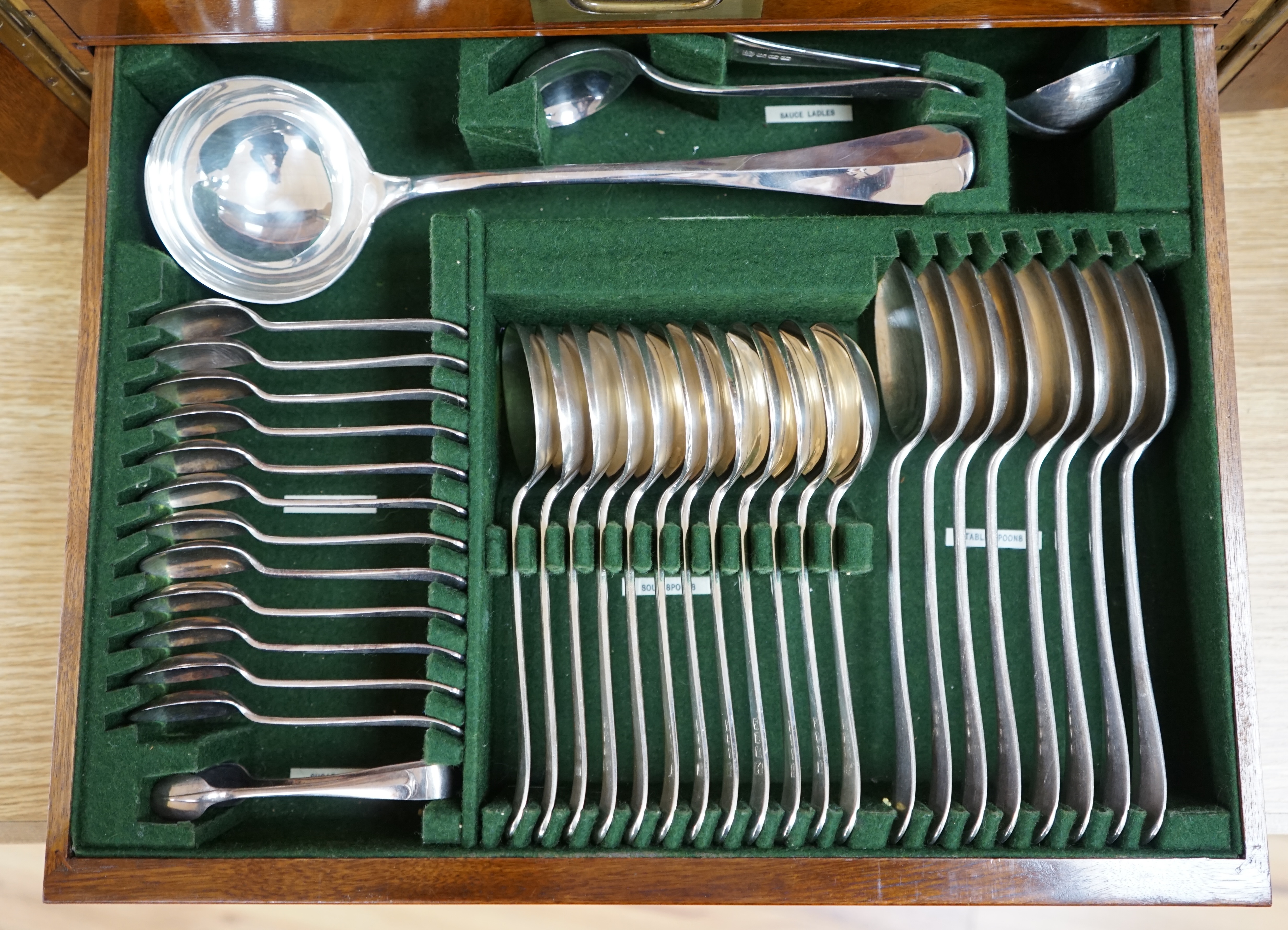 An oak canteen of plated flatware. Condition - fair to good, a little worn